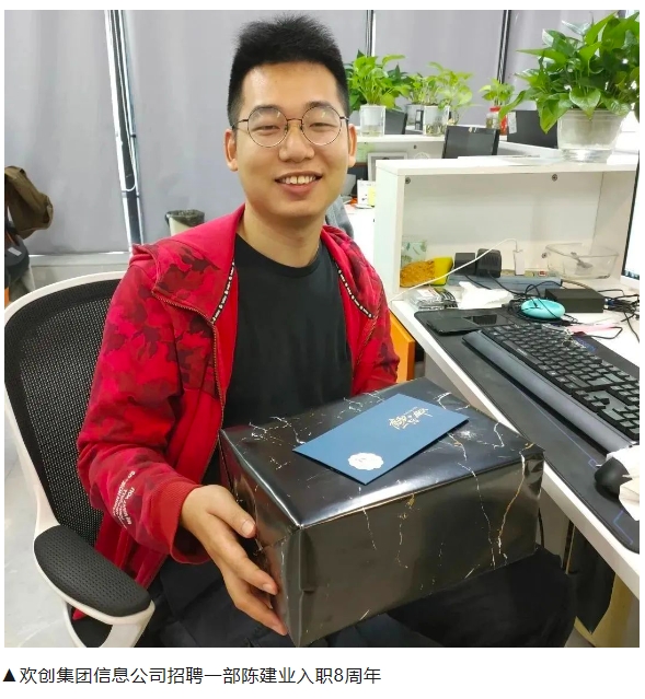 658d319ed1670.png